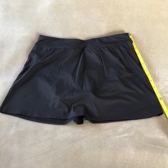 Lands End Swim Skirt. NWOT - Picture 10 of 11